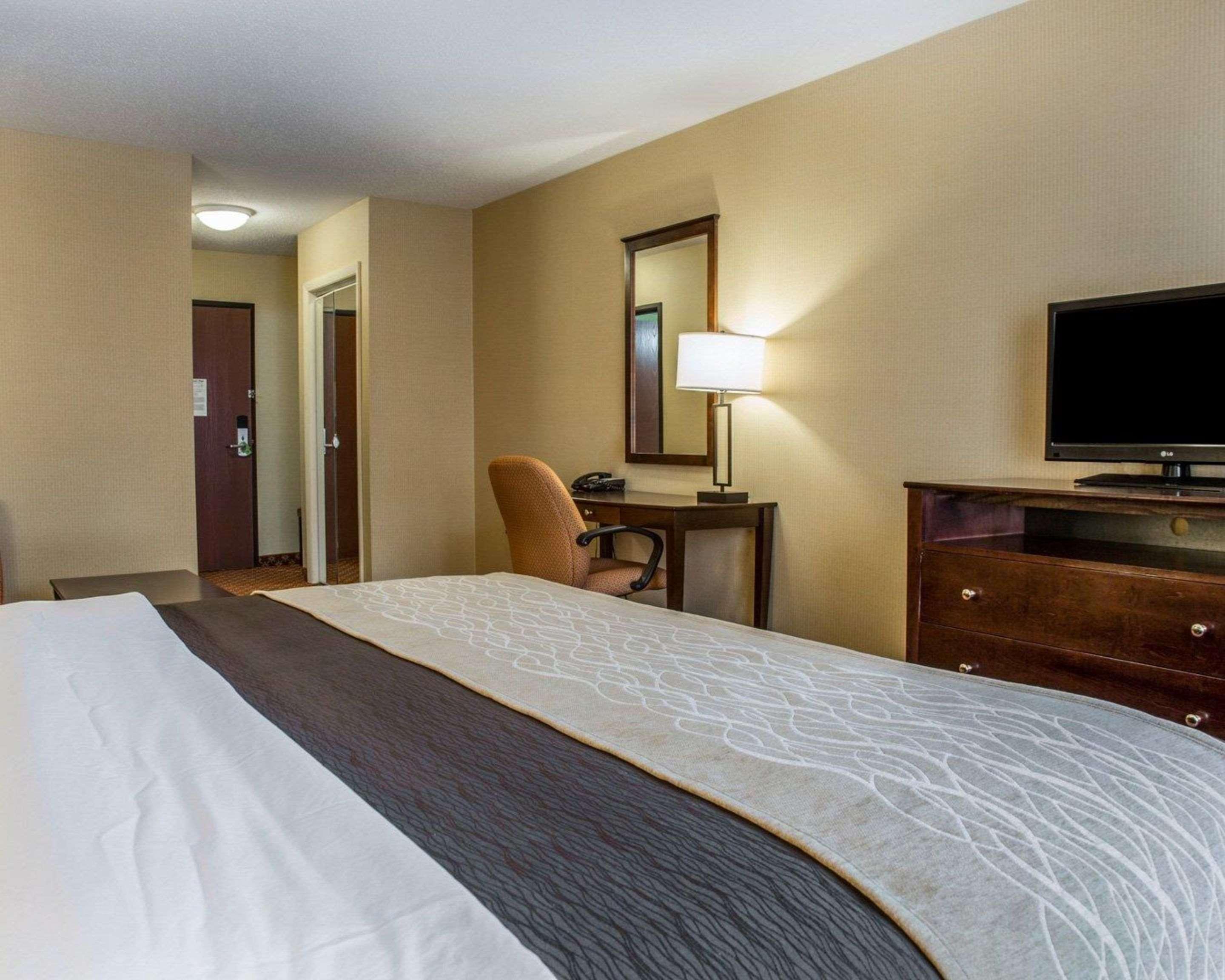 Comfort Inn Naugatuck-Shelton, Ct מראה חיצוני תמונה