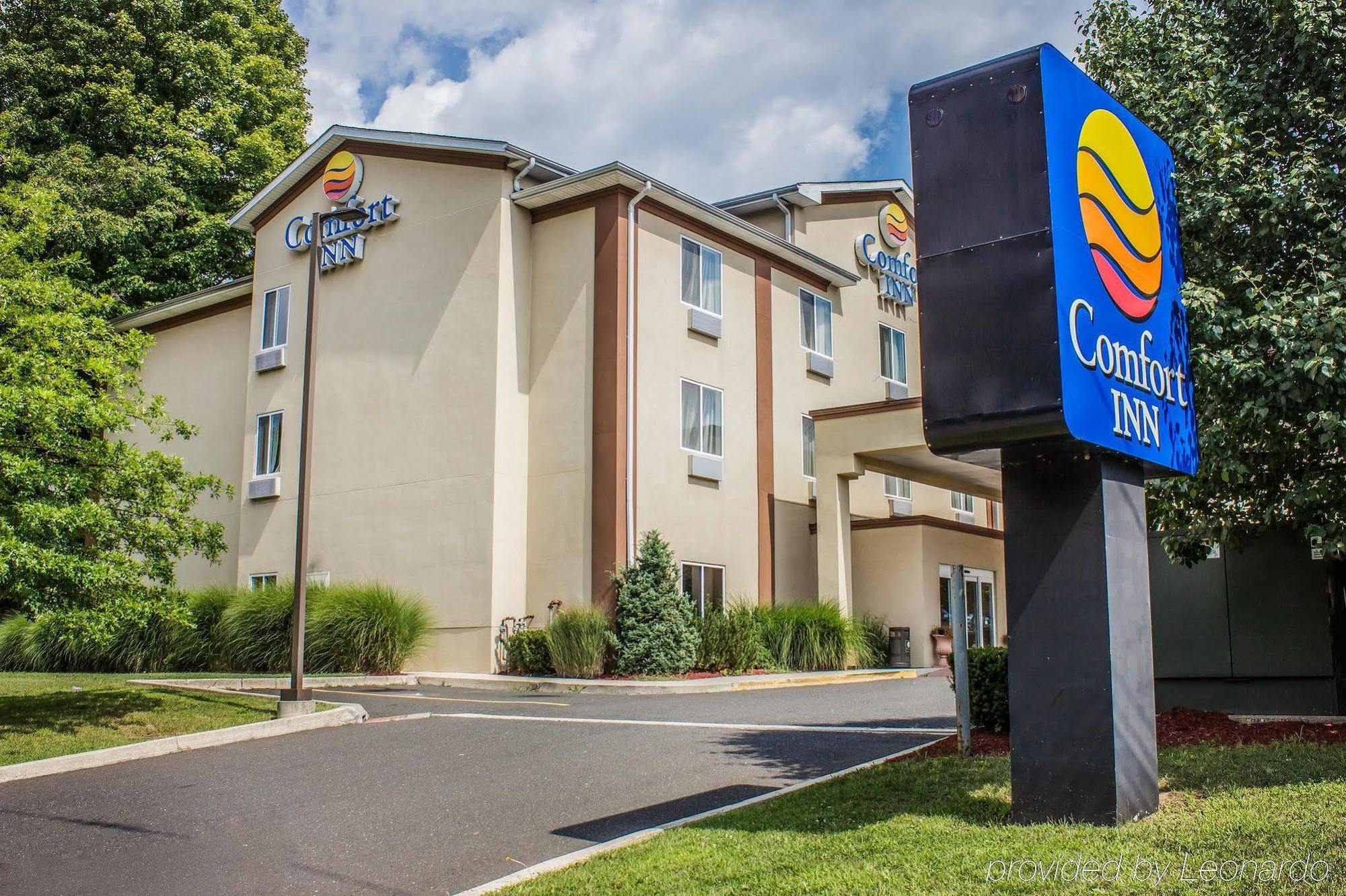 Comfort Inn Naugatuck-Shelton, Ct מראה חיצוני תמונה